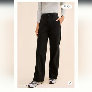 Pilcro The Seamed Flare Pants. Size 32